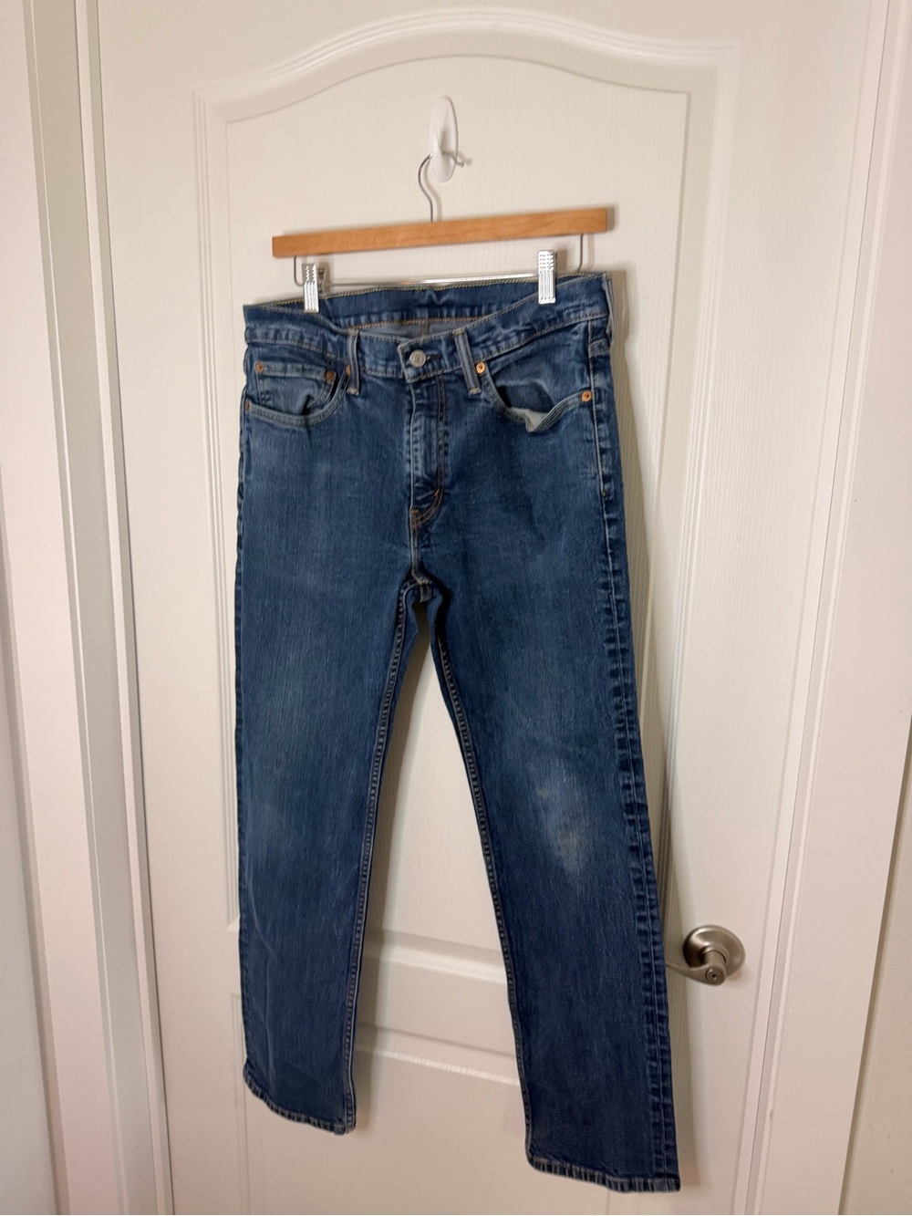 Levi's Men's Classic Straight Blue Denim Jeans